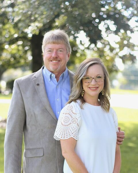 Authors Sam and Sarah Hyde